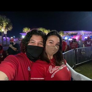 Meet your Posher, Leticia